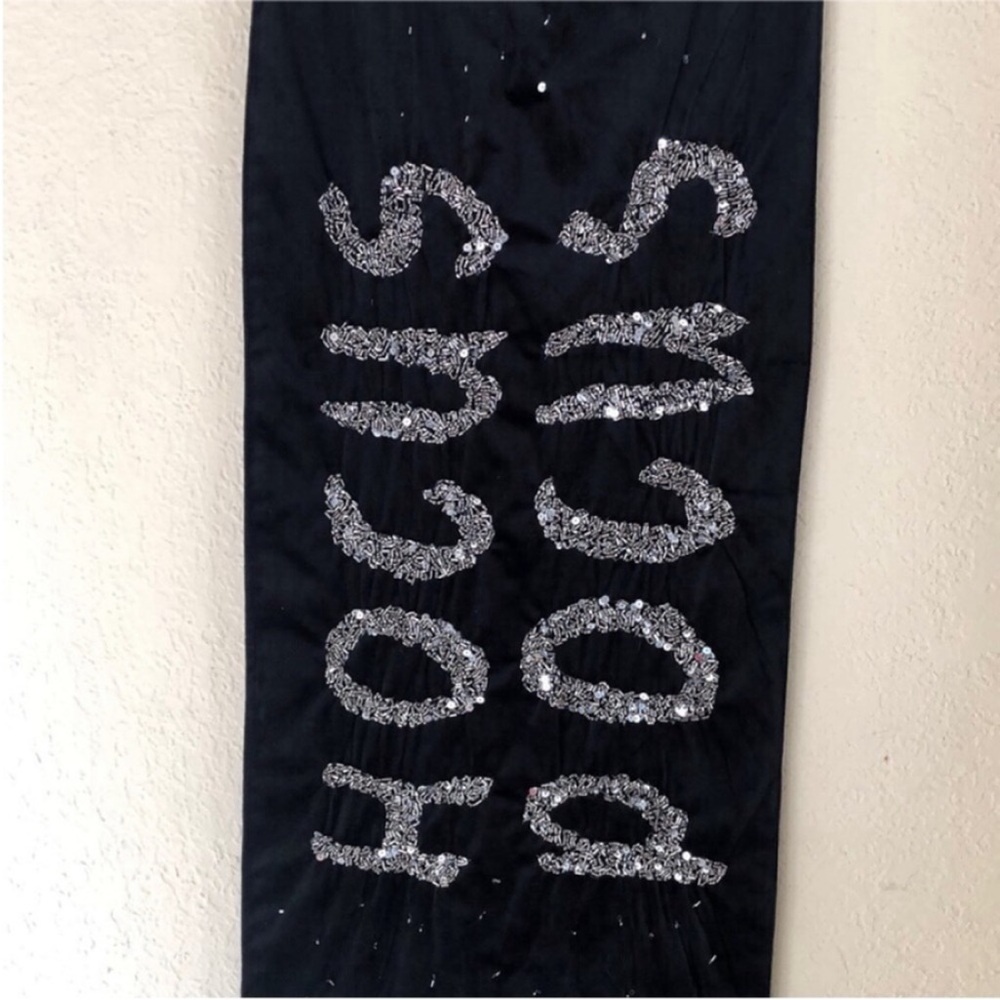 HOCUS POCUS table runner